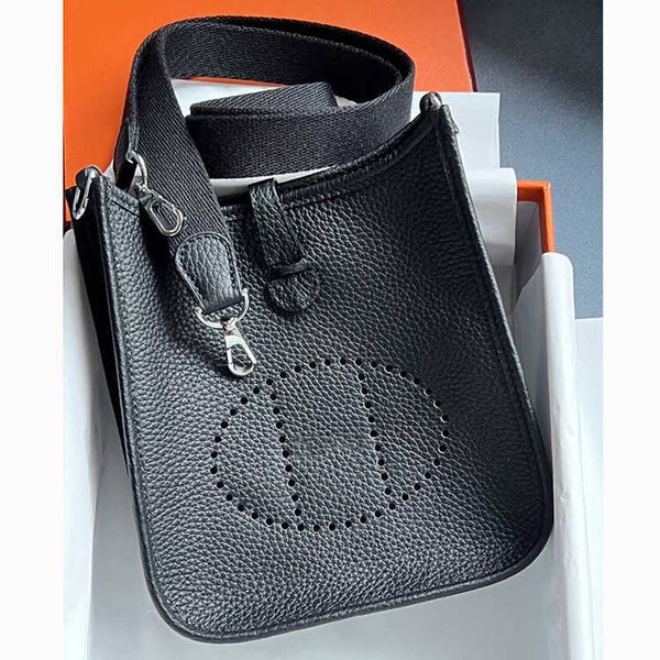 designer bag tote evelynbag premium bags 2023 cowhide mini wax thread crossbody bucket women 1 with logo 75ky
designer bag tote evelynbag premium bags 2023 cowhide mini wax thread crossbody bucket women 1 with logo 75ky