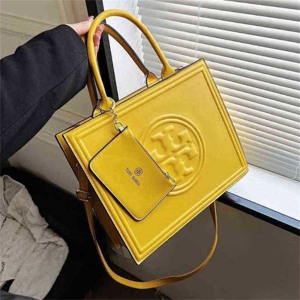 handbag 2023 fashion women's bag leather quality handbag trend large female korean portable women's embossed large capacity should
handbag 2023 fashion women's bag leather quality handbag trend large female korean portable women's embossed large capacity should