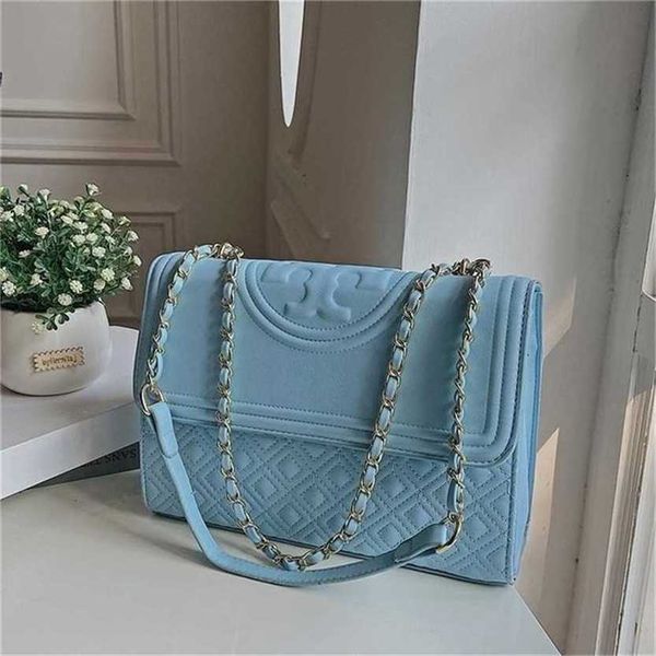 handbag 2023 fashion women's bag leather quality handbag trend women's four seasons simple chain diagonal for women bag
handbag 2023 fashion women's bag leather quality handbag trend women's four seasons simple chain diagonal for women bag