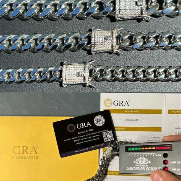 custom hip hop ice out moissanite cuban chain 925 sterling silver vvs moissanite pendant cuban link chain
custom hip hop ice out moissanite cuban chain 925 sterling silver vvs moissanite pendant cuban link chain