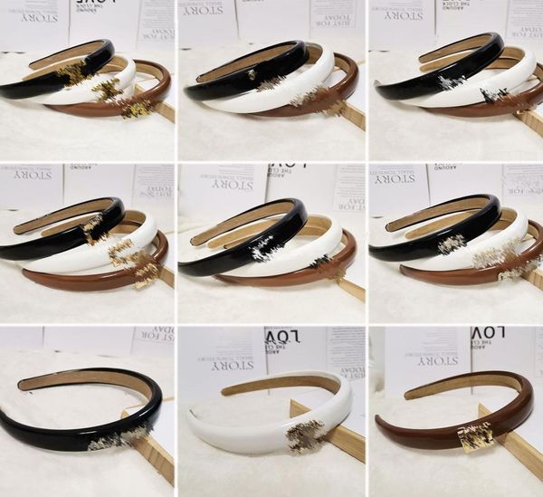 22ss 20color designer letters print pu leather headband women girl wide edge simple retro geometric hair hoop small sweet wind lux8796192, Silver
22ss 20color designer letters print pu leather headband women girl wide edge simple retro geometric hair hoop small sweet wind lux8796192, Silver