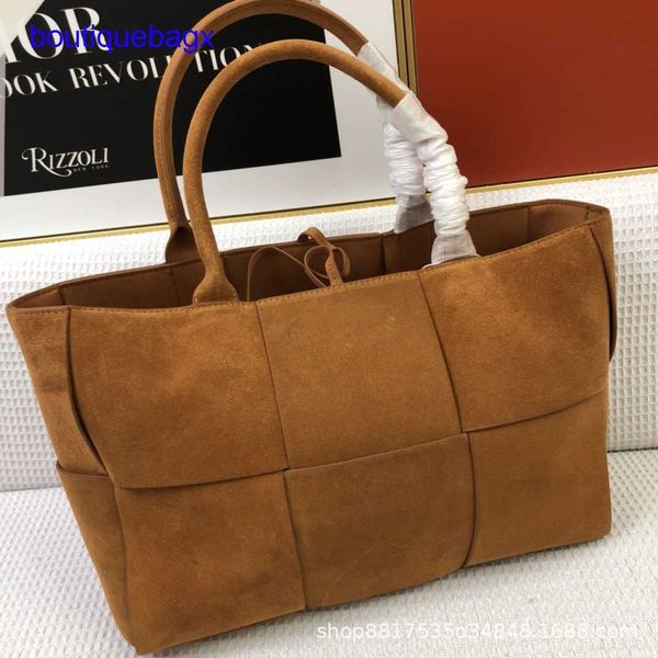original edition luxury bottegss venetss arco evening bags online store commuter guangzhou women's bag leather woven female tote b with
original edition luxury bottegss venetss arco evening bags online store commuter guangzhou women's bag leather woven female tote b with