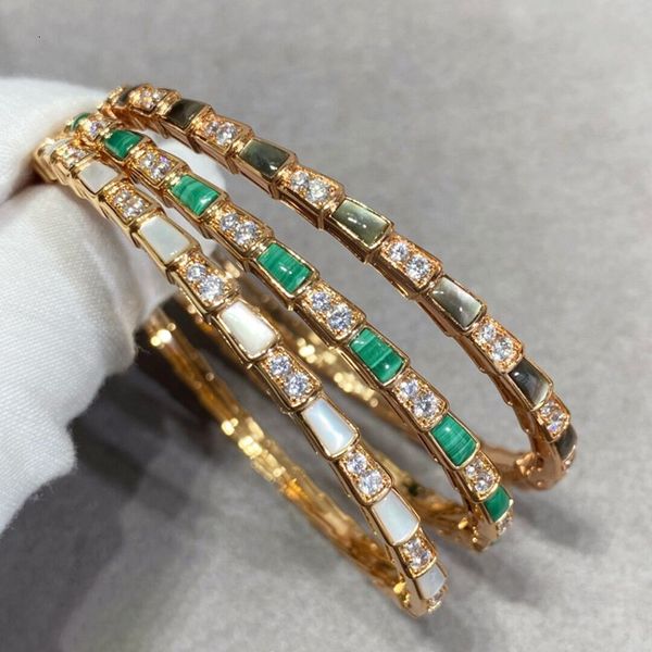 bangle european exquisite jewelry rose gold white fritillary snake bone bracelet womens highend fashion light luxury brand party gift 230313, Black
bangle european exquisite jewelry rose gold white fritillary snake bone bracelet womens highend fashion light luxury brand party gift 230313, Black
