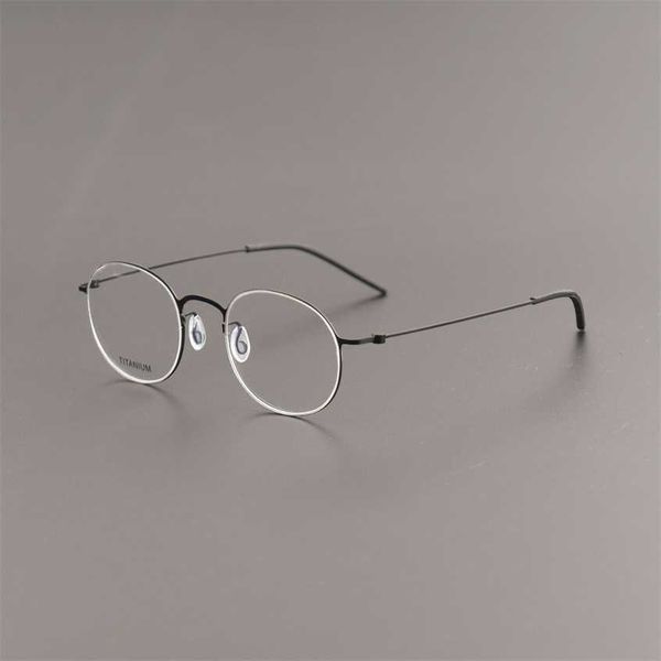 sunglasses 2023 new glasses without screws the same ultra-light pure titanium frame can be equipped with myopia anti-blue lens 5504, White;black
sunglasses 2023 new glasses without screws the same ultra-light pure titanium frame can be equipped with myopia anti-blue lens 5504, White;black