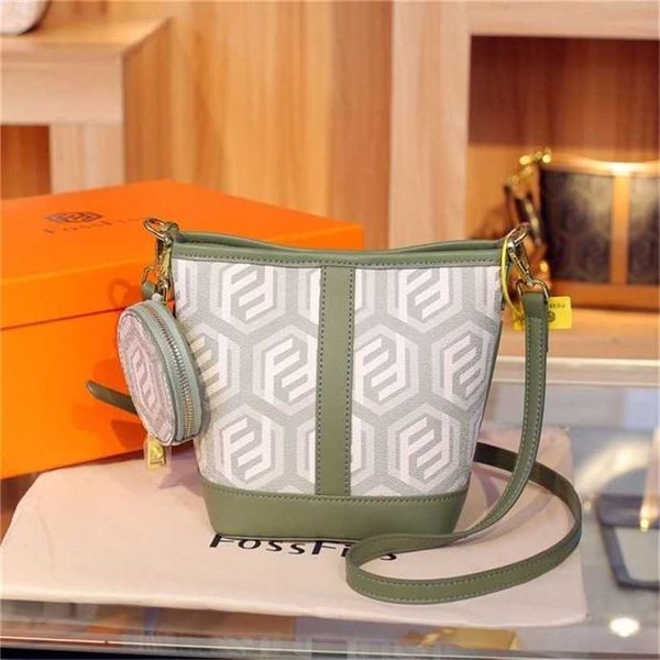 handbag 2023 fashion women's bag leather quality handbag sense niche capacity splicing bucket spring messenger bag