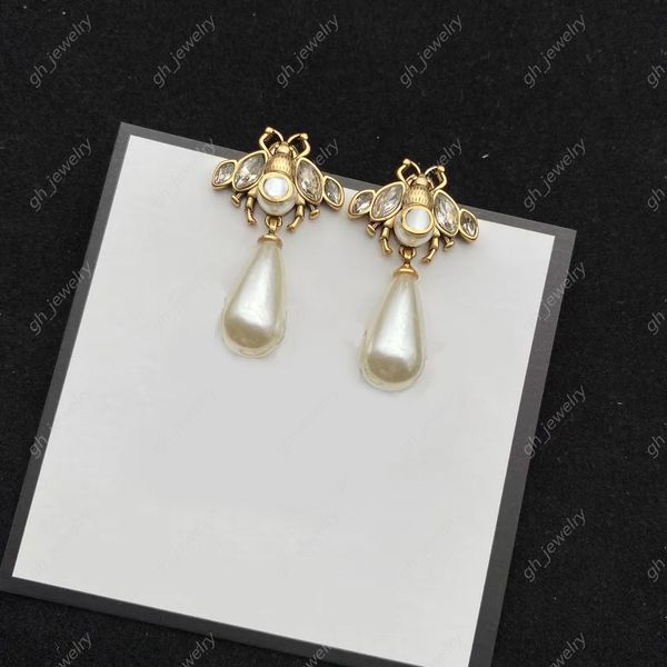 have stamps fashion little bee charm earrings aretes luxury designer crystal white resin pendant earring women party birthday gift jewelry, Golden
have stamps fashion little bee charm earrings aretes luxury designer crystal white resin pendant earring women party birthday gift jewelry, Golden