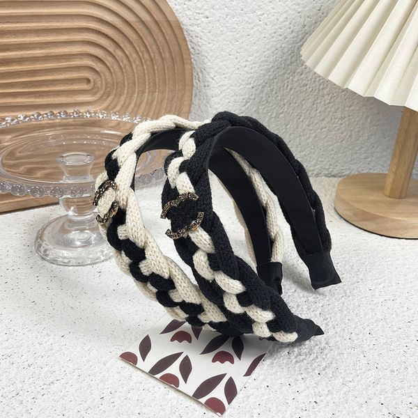 luxury classical designer retro headbands wool knitting hair bands for women girl brand elastic headband casual fashion headband head wrap j, Silver
luxury classical designer retro headbands wool knitting hair bands for women girl brand elastic headband casual fashion headband head wrap j, Silver