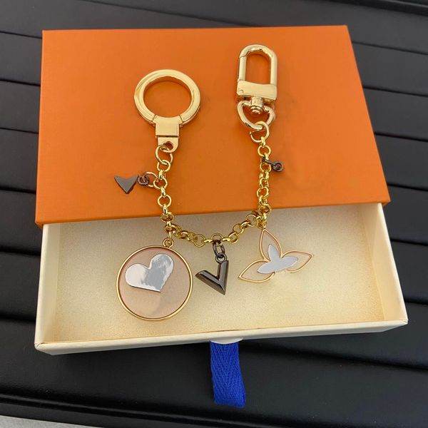fashion trendy luxury designer keychain cartoon classic key buckle flower letter silver gary keychains mens womens bag handbag pendant
fashion trendy luxury designer keychain cartoon classic key buckle flower letter silver gary keychains mens womens bag handbag pendant