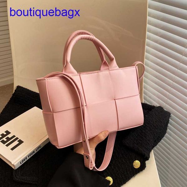 luxury bottegss venetss arco evening bags online store small crowd high feeling bag women's 2023 french new all-around solid color with
luxury bottegss venetss arco evening bags online store small crowd high feeling bag women's 2023 french new all-around solid color with