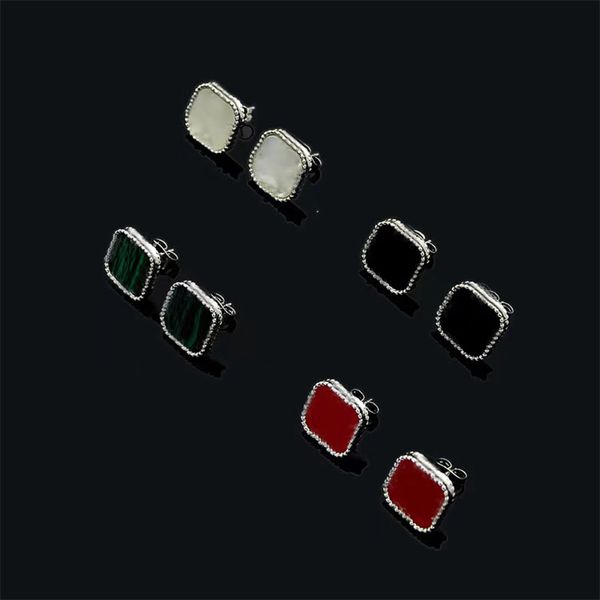 2023 luxury brand color stud fashion charm no drill four-leaf clover stud high-quality women's 18k designer stud, Golden;silver
2023 luxury brand color stud fashion charm no drill four-leaf clover stud high-quality women's 18k designer stud, Golden;silver