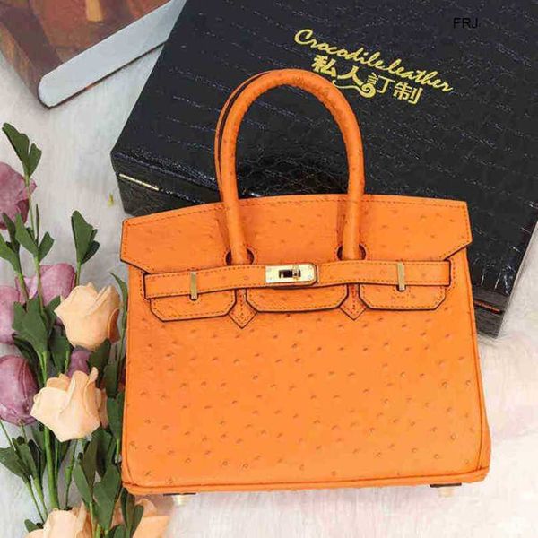 tote h erme birkin bags tote bag ostrich pattern bag brand leather new light portable platinum have logo original logo
tote h erme birkin bags tote bag ostrich pattern bag brand leather new light portable platinum have logo original logo