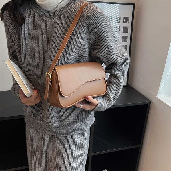 nxy vintage leather crossbody bags for women trend designer female small flap shoulder side bag handbags and purses 230308
nxy vintage leather crossbody bags for women trend designer female small flap shoulder side bag handbags and purses 230308
