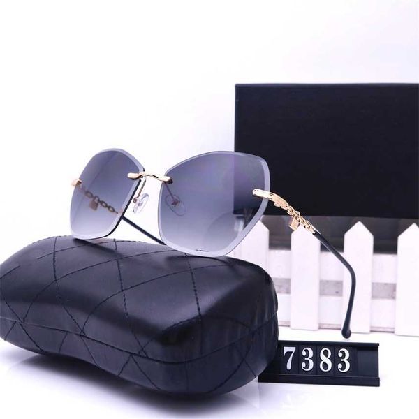 sunglasses 2023 new overseas sunglasses men's and women's street shooting travel fashion glasses 7383, White;black
sunglasses 2023 new overseas sunglasses men's and women's street shooting travel fashion glasses 7383, White;black
