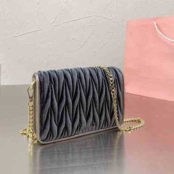 shoulder bags handbags women crossbody messenger with chain classic embellishment handbag high capacity fashion designer leather lady wallet
shoulder bags handbags women crossbody messenger with chain classic embellishment handbag high capacity fashion designer leather lady wallet