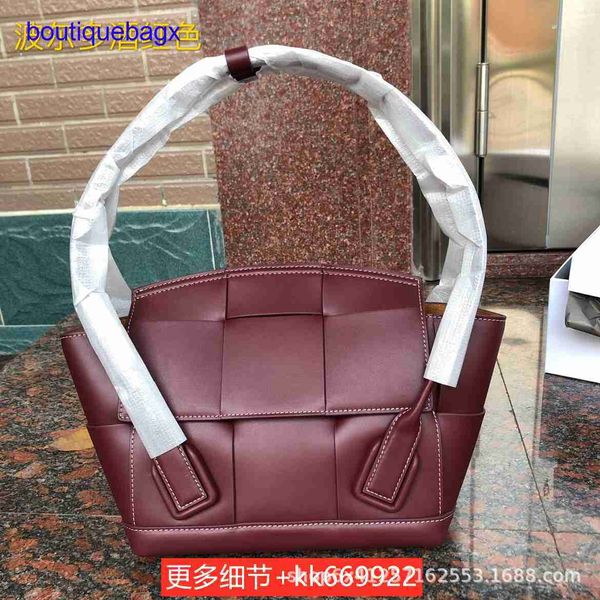original edition luxury bottegss venetss arco evening bags online store cow leather handmade wing large woven women's bag arco33 c with
original edition luxury bottegss venetss arco evening bags online store cow leather handmade wing large woven women's bag arco33 c with
