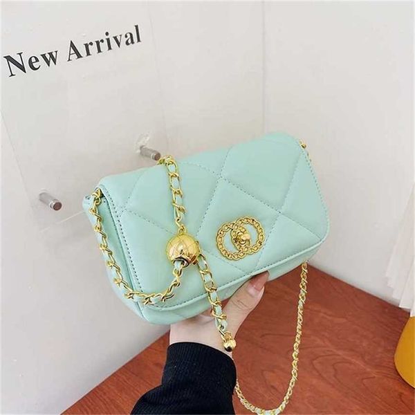 handbag 2023 fashion women's bag leather quality handbag tiktok broadcast small lingge chain women's messenger bright color messen
handbag 2023 fashion women's bag leather quality handbag tiktok broadcast small lingge chain women's messenger bright color messen