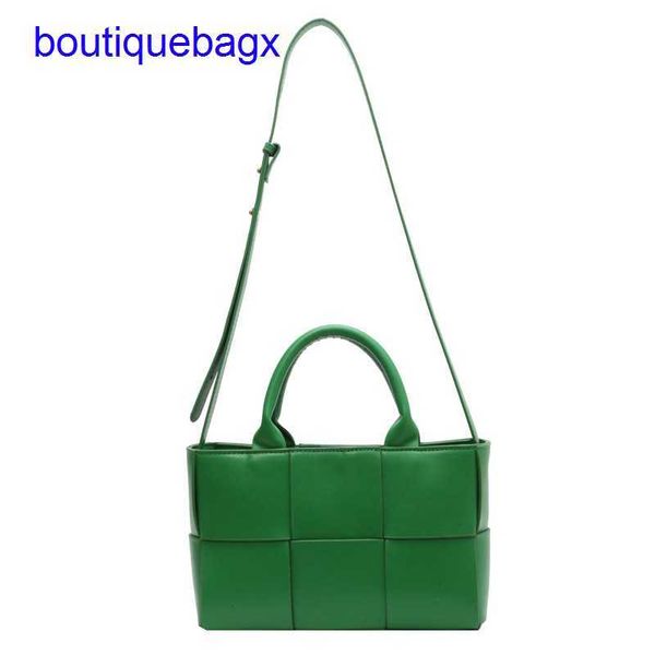 luxury bottegss venetss arco evening bags online store bag women's 2023 new korean style textured large shoulder large capacity wo with
luxury bottegss venetss arco evening bags online store bag women's 2023 new korean style textured large shoulder large capacity wo with