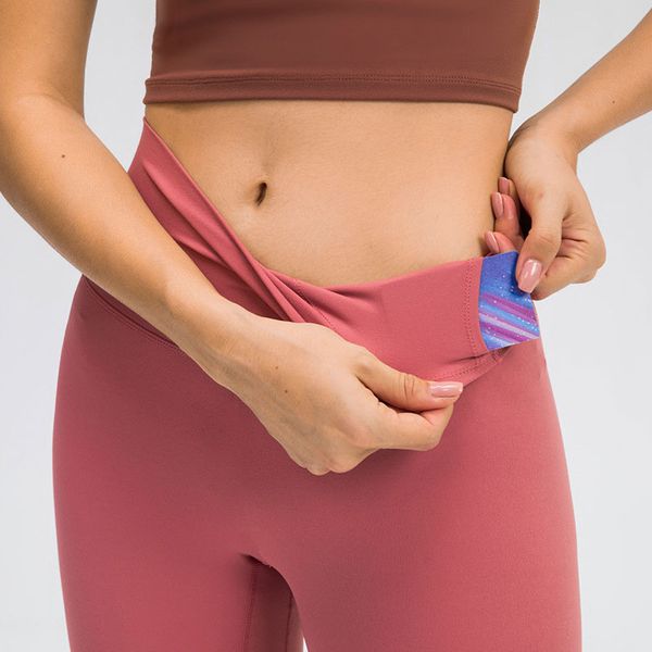 l_037 high rise leggings have t-line yoga pants with waistband pocket naked feeling elastic tights
l_037 high rise leggings have t-line yoga pants with waistband pocket naked feeling elastic tights