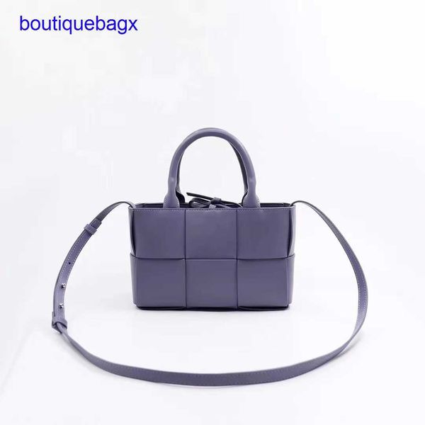 luxury bottegss venetss arco evening bags online store portable 2023 fashion cowhide women's leather woven basket mini tote should with
luxury bottegss venetss arco evening bags online store portable 2023 fashion cowhide women's leather woven basket mini tote should with