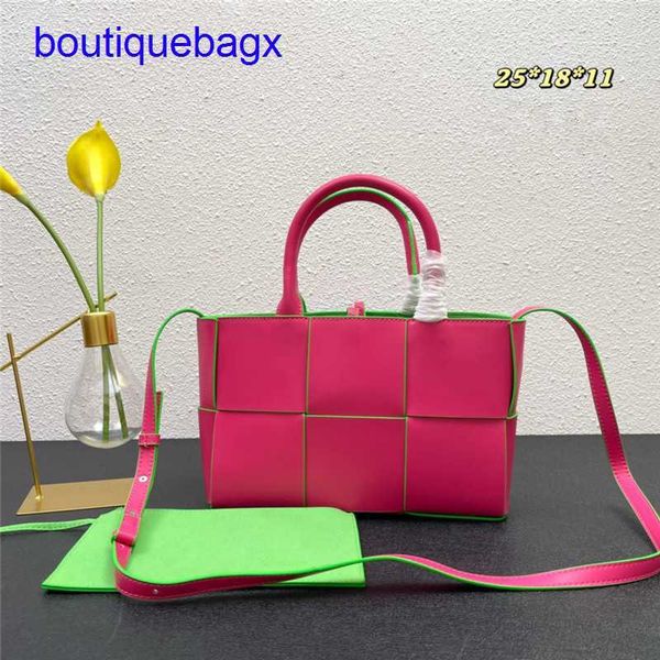original edition luxury bottegss venetss arco evening bags online store woven vegetable basket bag cowhide color large matching ca with logo
original edition luxury bottegss venetss arco evening bags online store woven vegetable basket bag cowhide color large matching ca with logo