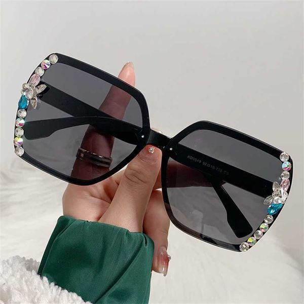 sunglasses 2023 new diamond for women's fashion versatile rhinestone sunglasses trendy street show glasses, White;black
sunglasses 2023 new diamond for women's fashion versatile rhinestone sunglasses trendy street show glasses, White;black