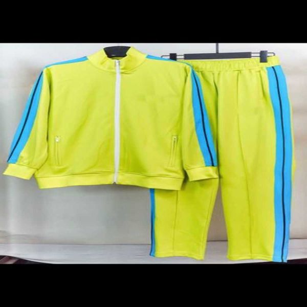 23new tracksuits mens womens designer sportswear sweatshirt suit jacket white color stripe side ribbon retro casual m6c, Gray
23new tracksuits mens womens designer sportswear sweatshirt suit jacket white color stripe side ribbon retro casual m6c, Gray