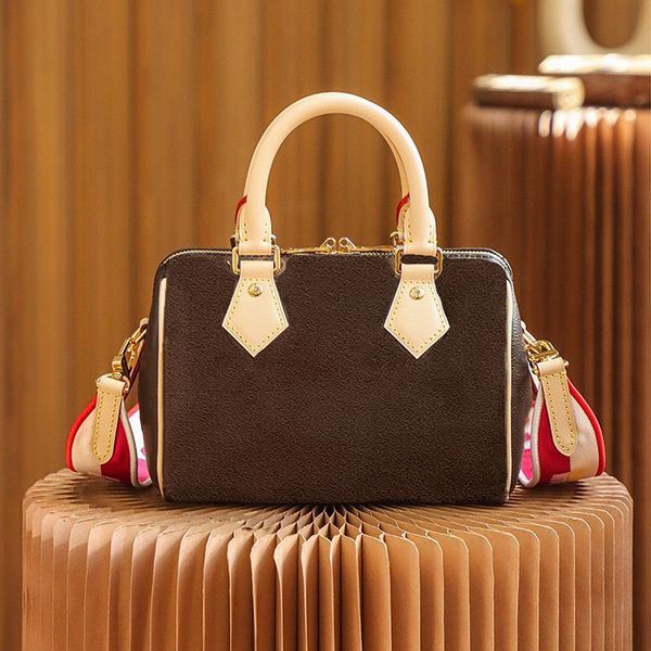 designer bag tote 7a mini handbags bag nano 20 25 fashion luxurys designers speedy m46234 m81085 mens shoulder bags leather travel womens me
designer bag tote 7a mini handbags bag nano 20 25 fashion luxurys designers speedy m46234 m81085 mens shoulder bags leather travel womens me