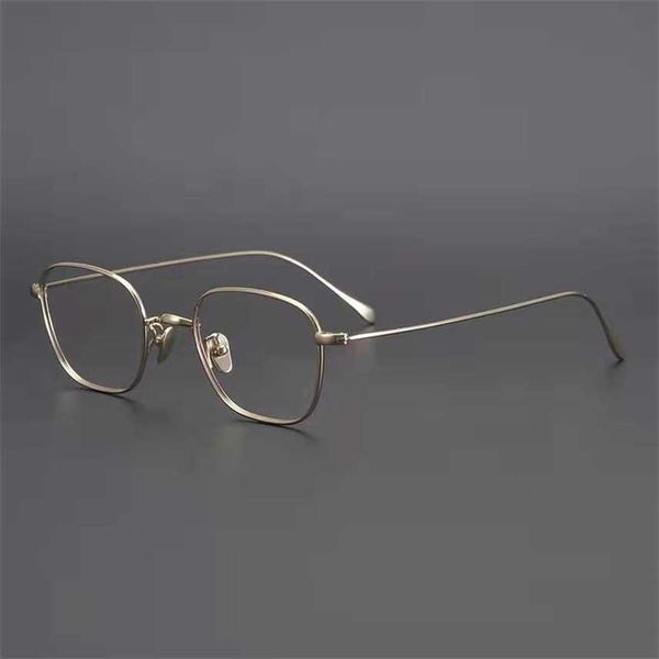 sunglasses 2023 new japanese pure titanium ultra-light anti-blue myopia glasses frame, White;black
sunglasses 2023 new japanese pure titanium ultra-light anti-blue myopia glasses frame, White;black