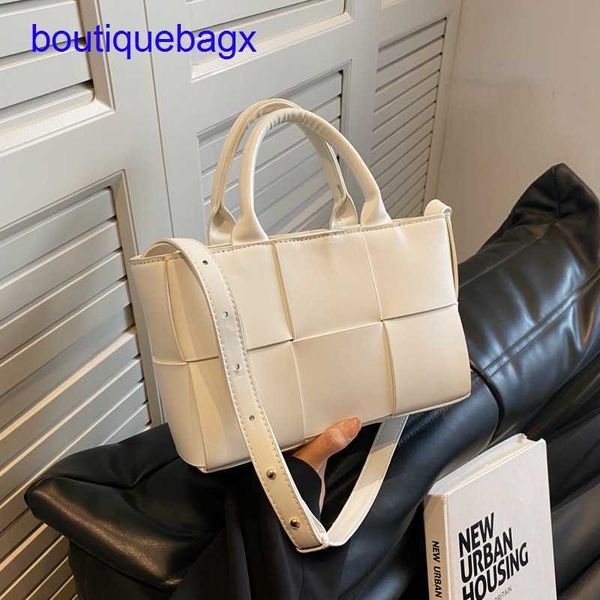 luxury bottegss venetss arco evening bags online store 2023 french bag small crowd women's high feeling new all-around solid color with
luxury bottegss venetss arco evening bags online store 2023 french bag small crowd women's high feeling new all-around solid color with