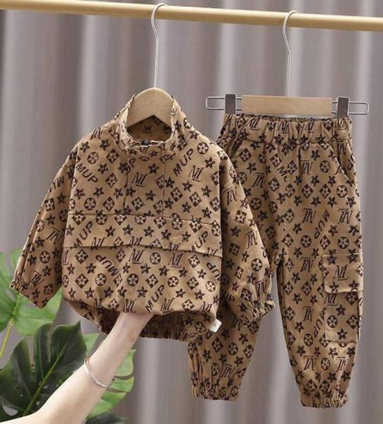 kids clothing sets boys girls tracksuits suit letter stripe grid print 2pcs designer jacket pant suits chidlren casual sport cloth7542289, White
kids clothing sets boys girls tracksuits suit letter stripe grid print 2pcs designer jacket pant suits chidlren casual sport cloth7542289, White