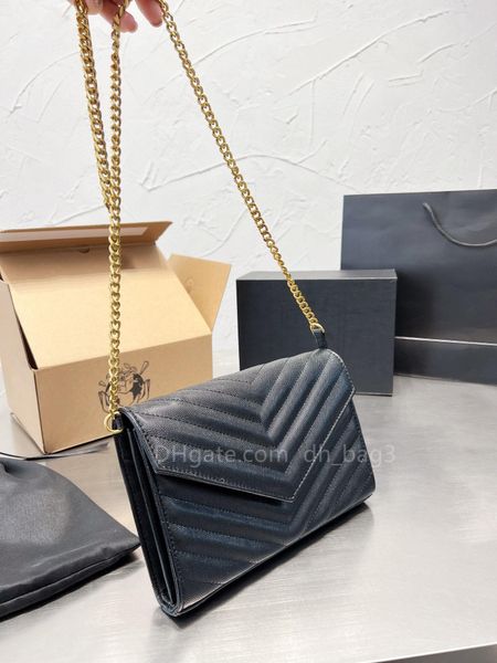 fashion cross-body twill caviar one shoulder bag luxury designer bag women's handbag gold and silver chain leather classic purse card b
fashion cross-body twill caviar one shoulder bag luxury designer bag women's handbag gold and silver chain leather classic purse card b