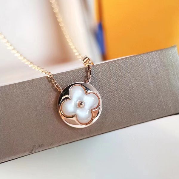 pendant necklaces 18k gold brand clover designer pendant necklaces with shining crystal diamond ol luxury choker necklace jewelry good, Silver
pendant necklaces 18k gold brand clover designer pendant necklaces with shining crystal diamond ol luxury choker necklace jewelry good, Silver
