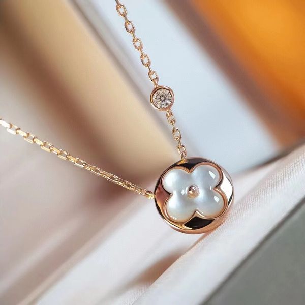 18k gold brand clover designer pendant necklaces with shining crystal diamond ol elegant luxury choker love necklace jewelry, Silver
18k gold brand clover designer pendant necklaces with shining crystal diamond ol elegant luxury choker love necklace jewelry, Silver