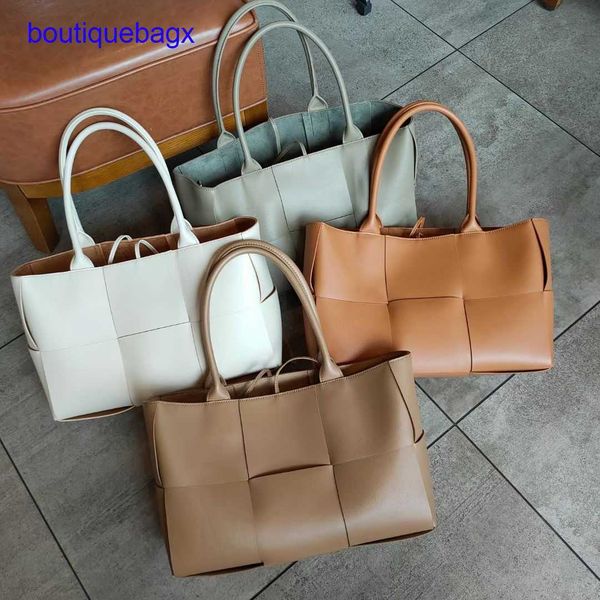luxury bottegss venetss arco evening bags online store fashion leather hand bag women's large capacity class commuting a4 paper fi with
luxury bottegss venetss arco evening bags online store fashion leather hand bag women's large capacity class commuting a4 paper fi with