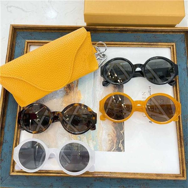 sunglasses 2023 new luo fashionable round frame and star's personalized sunglasses lw40057u, White;black
sunglasses 2023 new luo fashionable round frame and star's personalized sunglasses lw40057u, White;black