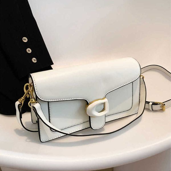 luxury bag coabag women crossbody baguette square shoulder bag messenger bag portable ladies underarm bags handbags 230201
luxury bag coabag women crossbody baguette square shoulder bag messenger bag portable ladies underarm bags handbags 230201