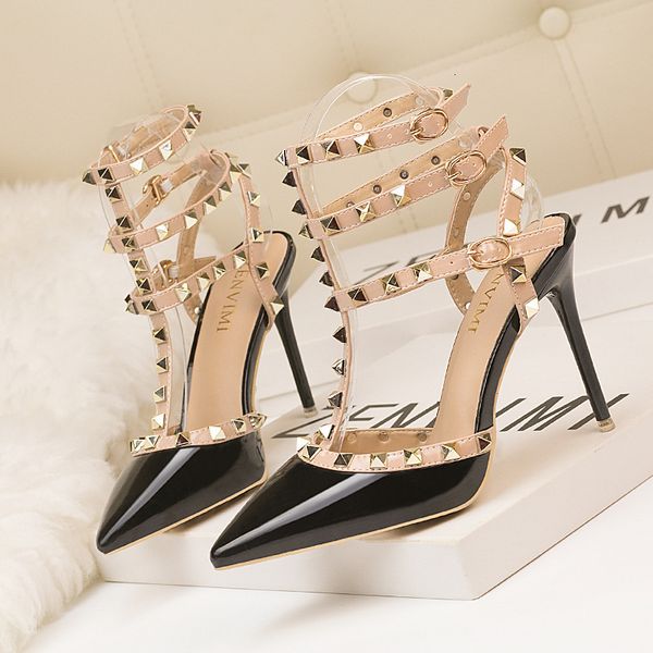 dress shoe's shoes roman fashion rivet sandals 10cm pumps nightclub stiletto heels patentleather metallic hollow 230313, Black
dress shoe's shoes roman fashion rivet sandals 10cm pumps nightclub stiletto heels patentleather metallic hollow 230313, Black