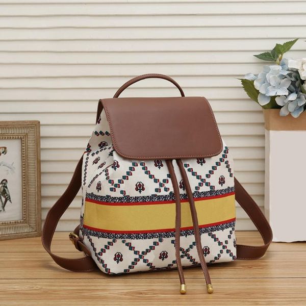 2023 designer backpack womens schoolbags computer bags travel bag fashion casual women small back pack style
2023 designer backpack womens schoolbags computer bags travel bag fashion casual women small back pack style