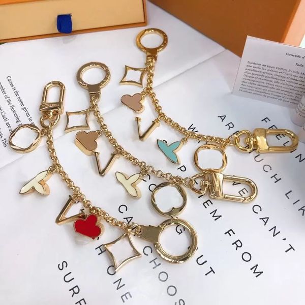 luxury designer keychain fashion classic brand key buckle flower letter key chain handmade gold keychains mens womens bag pendant, Silver
luxury designer keychain fashion classic brand key buckle flower letter key chain handmade gold keychains mens womens bag pendant, Silver