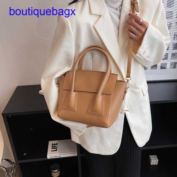 luxury bottegss venetss arco evening bags online store korean fashion bucket bag women's 2023 winter new shoulder hand messenger t with
luxury bottegss venetss arco evening bags online store korean fashion bucket bag women's 2023 winter new shoulder hand messenger t with