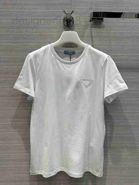 women's t-shirt designer 2023 new lace triangle badge dolid o-neck tees short sleeve lady cotton summer fashion h5t2, White
women's t-shirt designer 2023 new lace triangle badge dolid o-neck tees short sleeve lady cotton summer fashion h5t2, White
