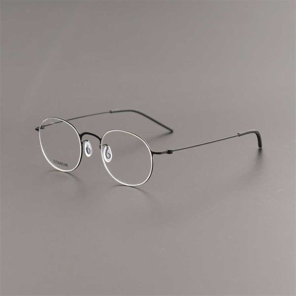 sunglasses 2023 new glasses without screws the same ultra-light pure titanium frame can be equipped with myopia anti-blue lens 5504, White;black
sunglasses 2023 new glasses without screws the same ultra-light pure titanium frame can be equipped with myopia anti-blue lens 5504, White;black