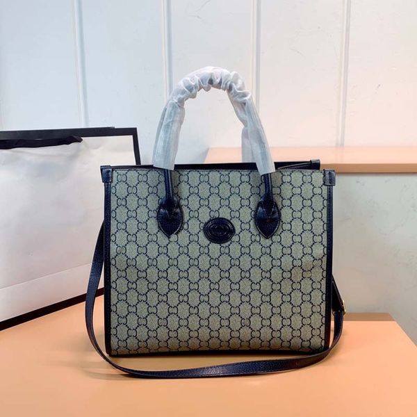 luxury luxurys designer bag large capacity leather bag crossbody bags quality purse wholesale capacity handbag one shoulder shopping bags fa
luxury luxurys designer bag large capacity leather bag crossbody bags quality purse wholesale capacity handbag one shoulder shopping bags fa