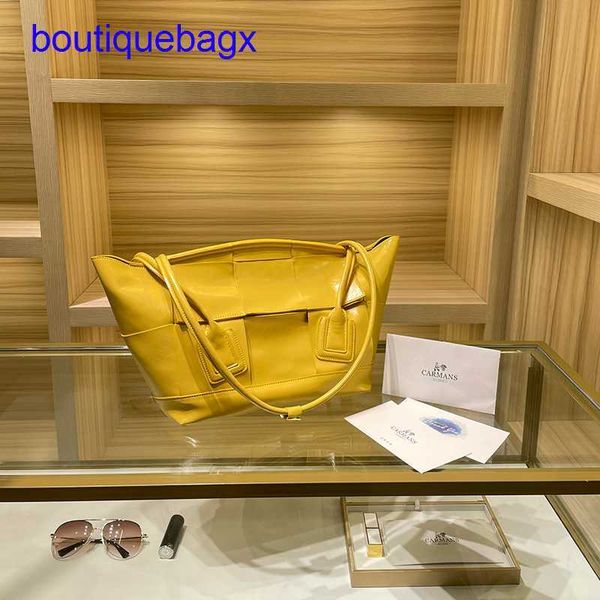 luxury bottegss venetss arco evening bags online store fashion kamans green big 2023 women's new woven oil wax large tote with logo 2z0
luxury bottegss venetss arco evening bags online store fashion kamans green big 2023 women's new woven oil wax large tote with logo 2z0