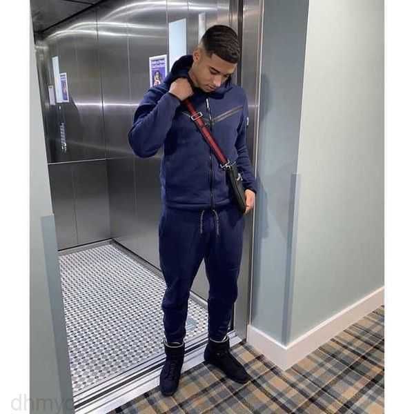 men's tracksuits 2022 men's sports suit cotton brand tech fleece good quality hoodie male training wear sweatshirt set sweatpants., Gray
men's tracksuits 2022 men's sports suit cotton brand tech fleece good quality hoodie male training wear sweatshirt set sweatpants., Gray