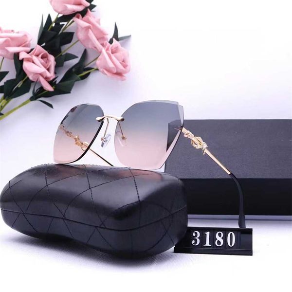 sunglasses 2023 new overseas sunglasses men's and women's street shooting travel fashion glasses 3180, White;black
sunglasses 2023 new overseas sunglasses men's and women's street shooting travel fashion glasses 3180, White;black