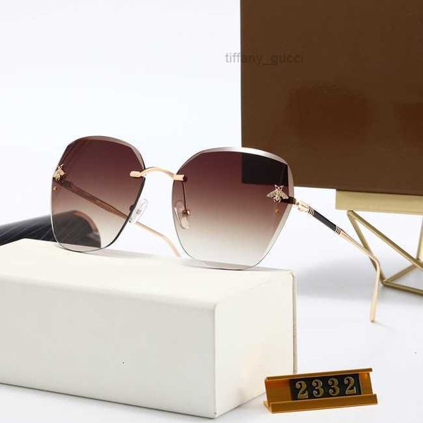 polarizadas ladies luxury summer sunglasses fashion hexagonal sun glasses gafas lunettes de soleil femmes women designer with box, White;black
polarizadas ladies luxury summer sunglasses fashion hexagonal sun glasses gafas lunettes de soleil femmes women designer with box, White;black