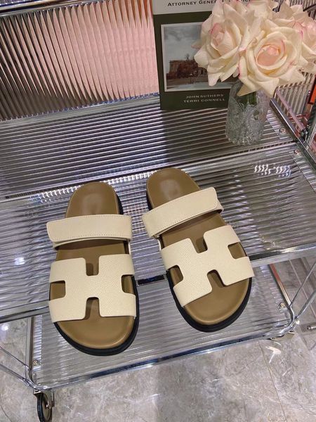 slippers chypre fashion designer sandals comfort slipper platform sandal beach classic flat sandal lady leather flip flops mkjkmjk000004, Black
slippers chypre fashion designer sandals comfort slipper platform sandal beach classic flat sandal lady leather flip flops mkjkmjk000004, Black