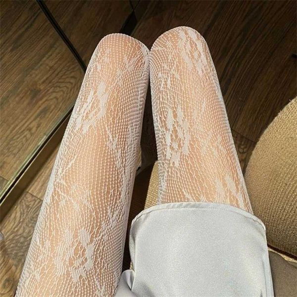 lace flower silk stockings women's thin summer fashion white black fishnet pantyhose, Black;white
lace flower silk stockings women's thin summer fashion white black fishnet pantyhose, Black;white