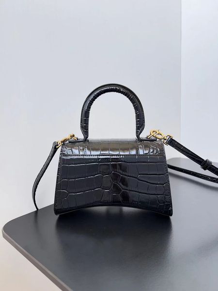 bags totes handbag designer bag women classic imitation brand stone pattern single shoulder hourglass bag versatile commuting party dinner b
bags totes handbag designer bag women classic imitation brand stone pattern single shoulder hourglass bag versatile commuting party dinner b